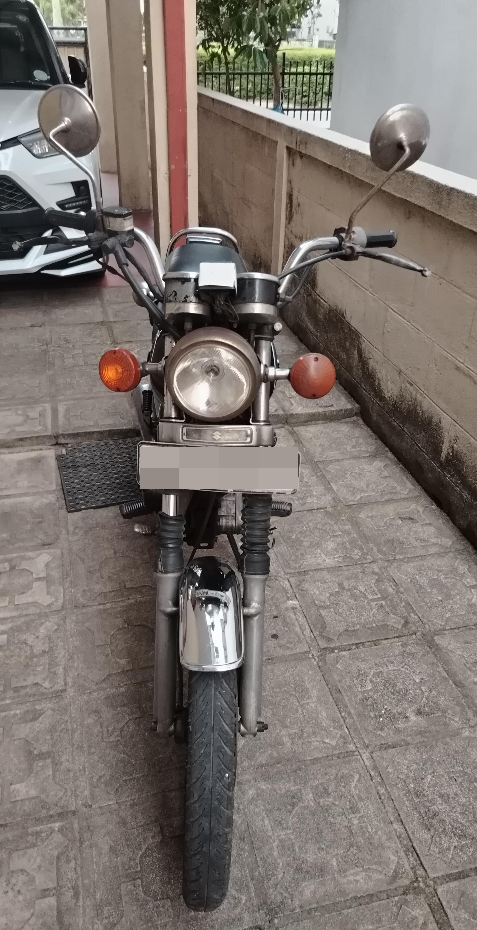 Suzuki GN 2003 - භාවිතා කරන ලද බයිසිකලය sale in Sri Lanka - patpat.lk