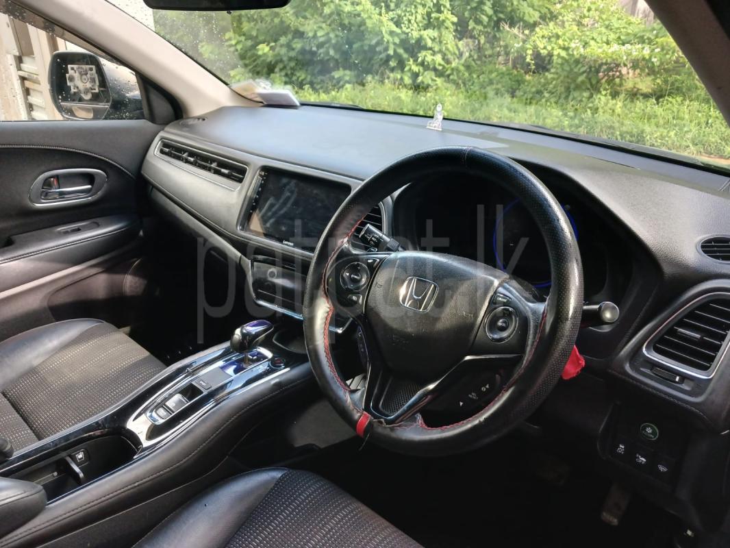 Honda Vezel 2013 - பயன்படுத்தப்பட்டது SUV sale in Sri Lanka - patpat.lk