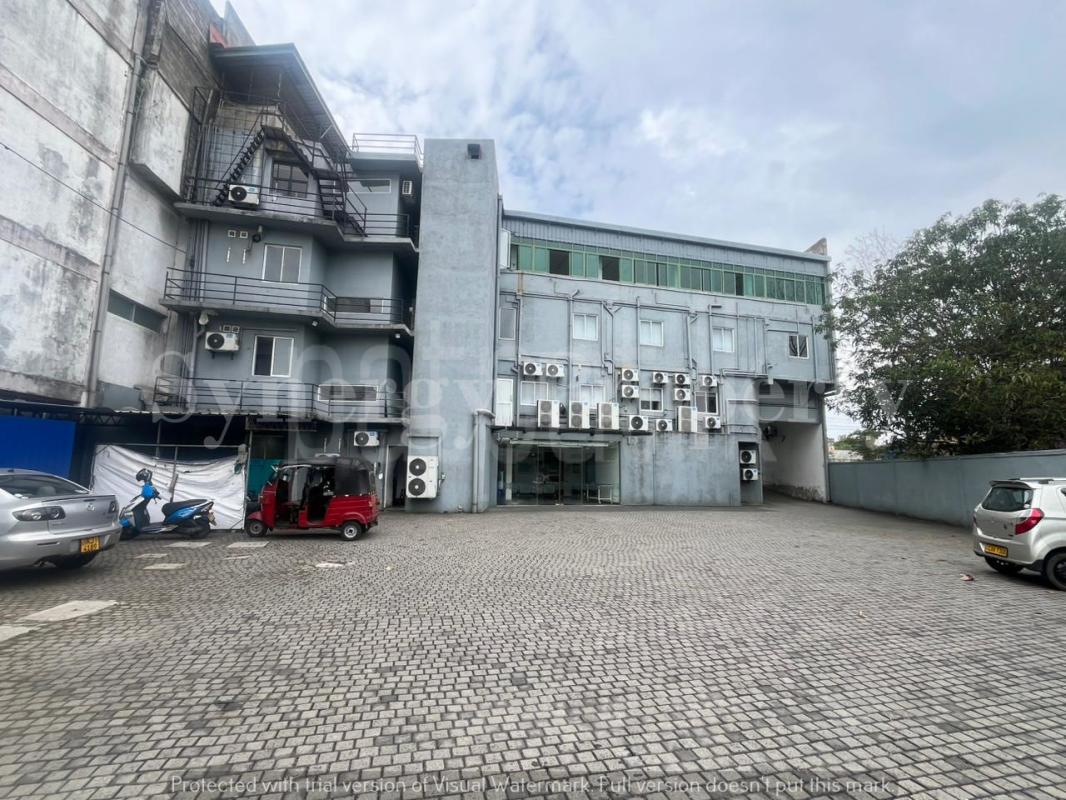 Advertisement image 1