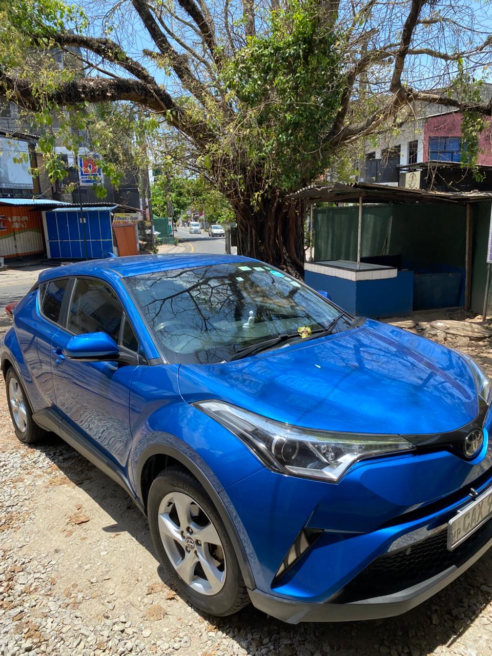 Toyota CHR 2017 - Used SUV sale in Sri Lanka - patpat.lk