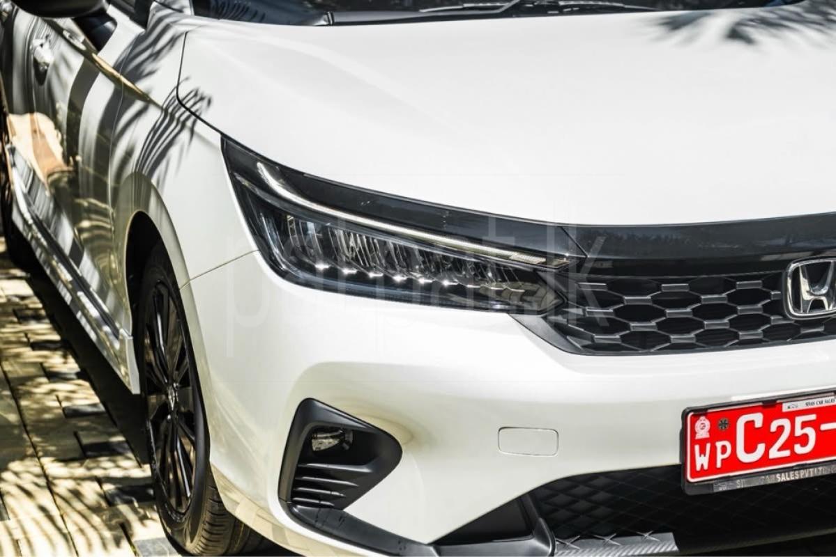 Advertisement image 4