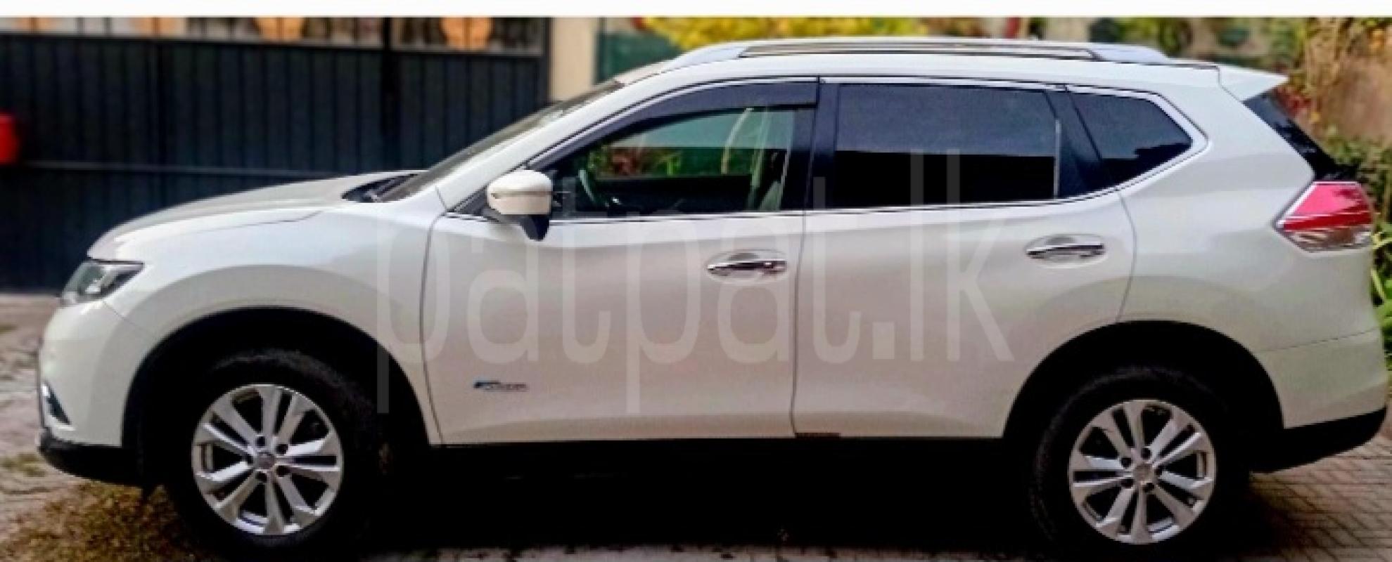 Advertisement image 4