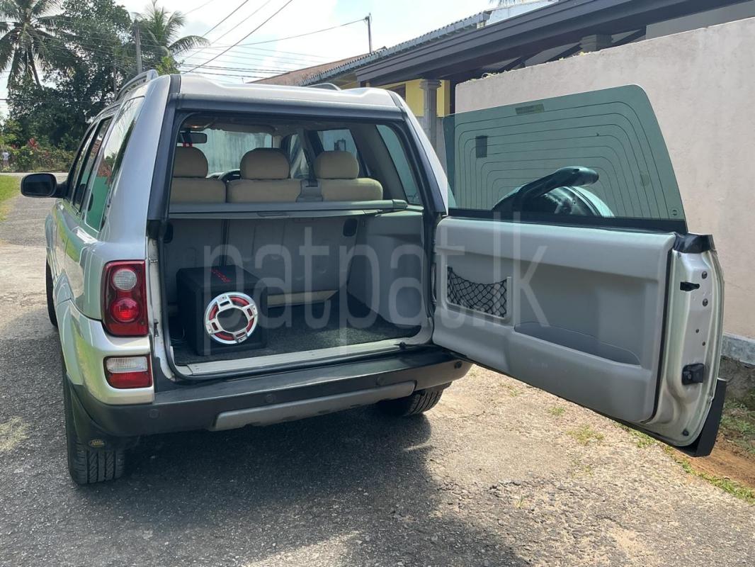 Land Rover Freelander 2000 - பயன்படுத்தப்பட்டது SUV sale in Sri Lanka - patpat.lk