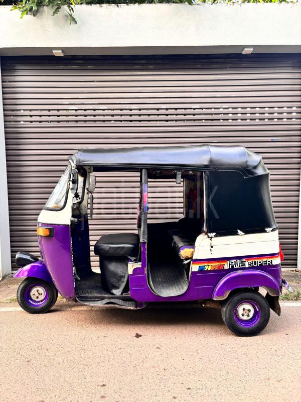 Bajaj 2 stroke 2004 - பயன்படுத்தப்பட்டது முச்சக்கர வண்டி sale in Sri Lanka - patpat.lk