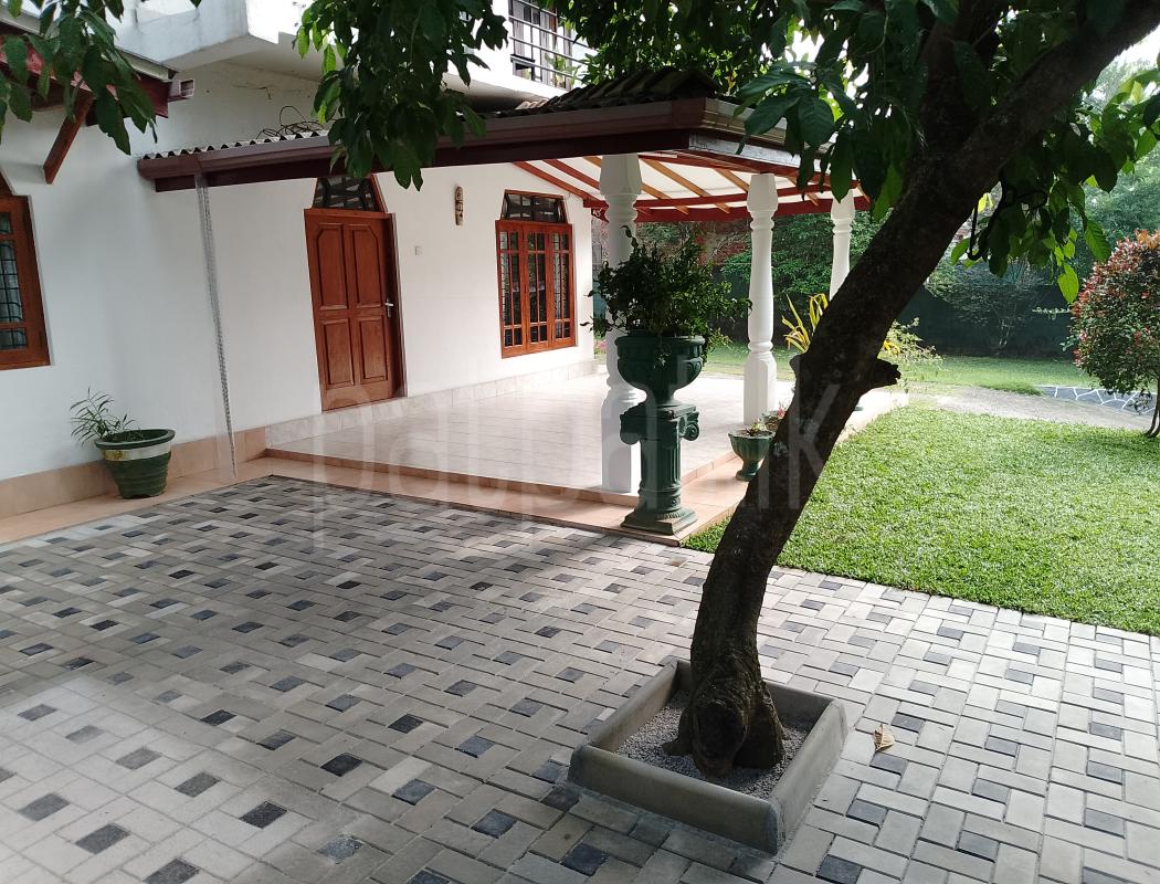 House for Rent in Gampaha ads-image-1