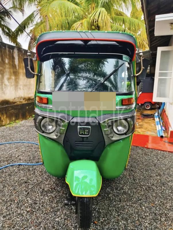 Bajaj 4 stroke 2015 - பயன்படுத்தப்பட்டது முச்சக்கர வண்டி sale in Sri Lanka - patpat.lk