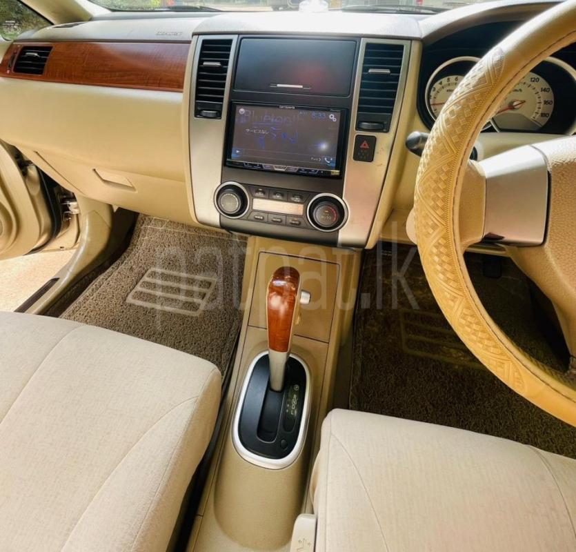 Nissan Tiida 2010 - பயன்படுத்தப்பட்டது கார் sale in Sri Lanka - patpat.lk
