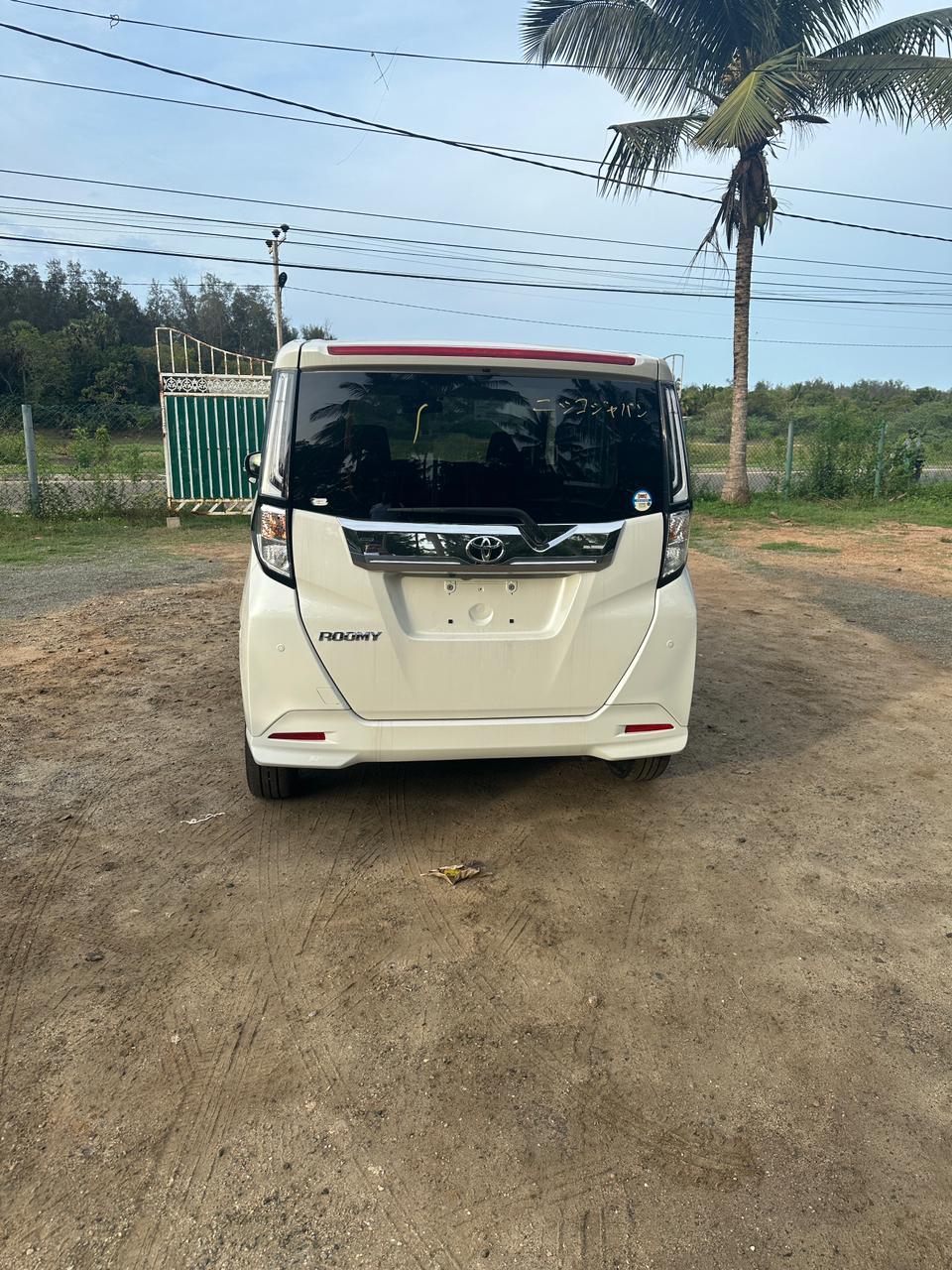 Toyota Roomy 2025 - Brand New Van sale in Sri Lanka - patpat.lk