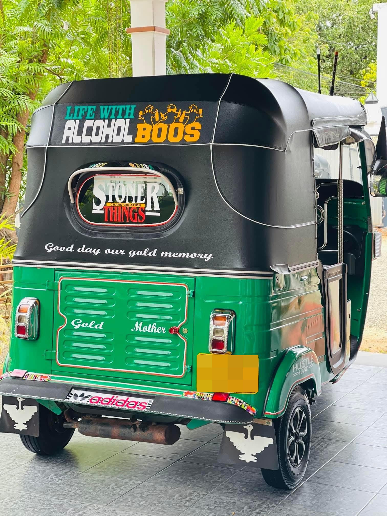 Bajaj Three Wheel 2013 - பயன்படுத்தப்பட்டது முச்சக்கர வண்டி sale in Sri Lanka - patpat.lk
