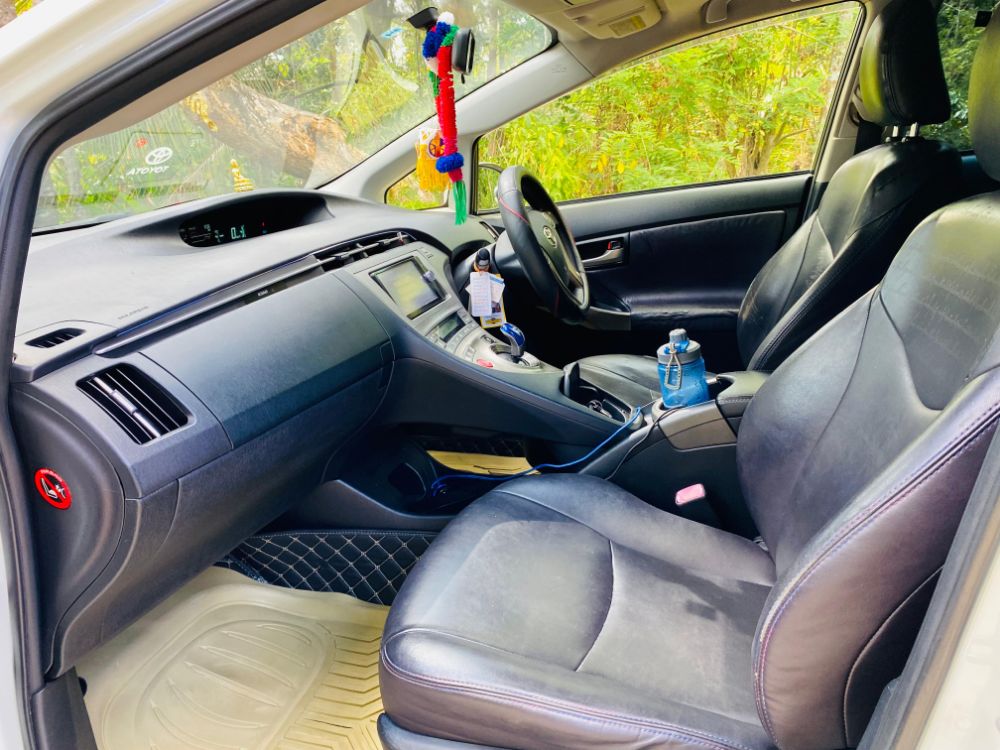 Toyota Prius 2013 - Used Car sale in Sri Lanka - patpat.lk