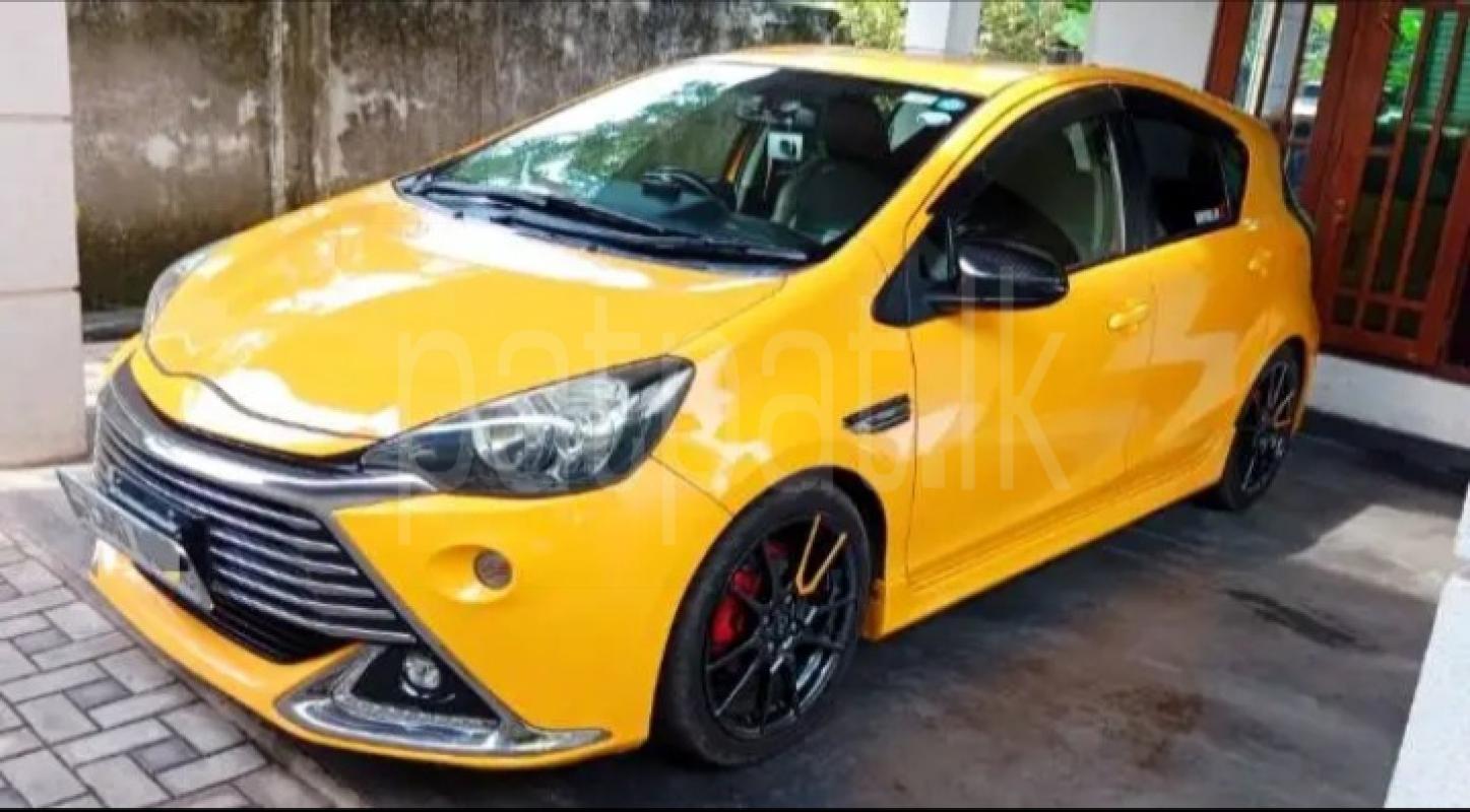 Toyota Aqua 2014 - பயன்படுத்தப்பட்டது கார் sale in Sri Lanka - patpat.lk