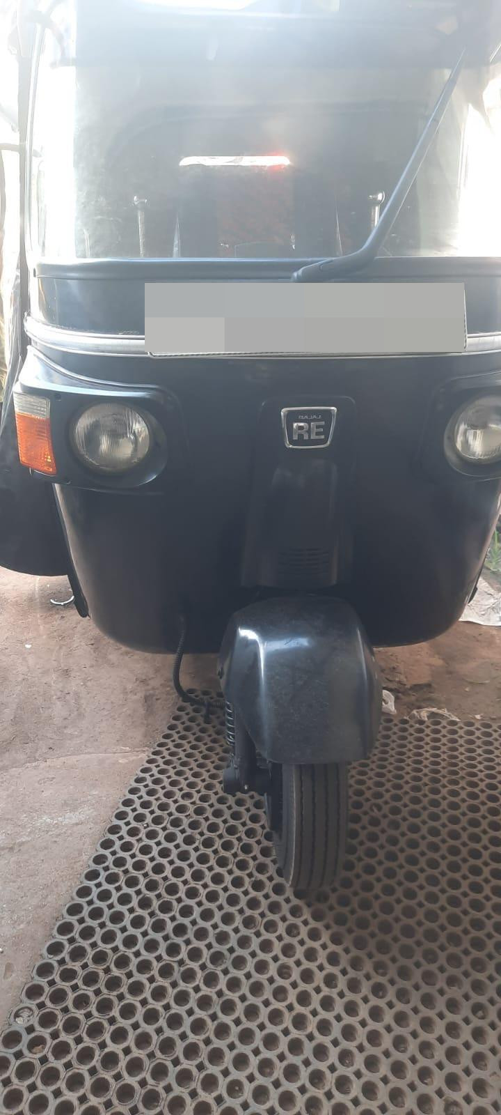 Bajaj 4 stroke 2013 - Used Three wheeler sale in Sri Lanka - patpat.lk