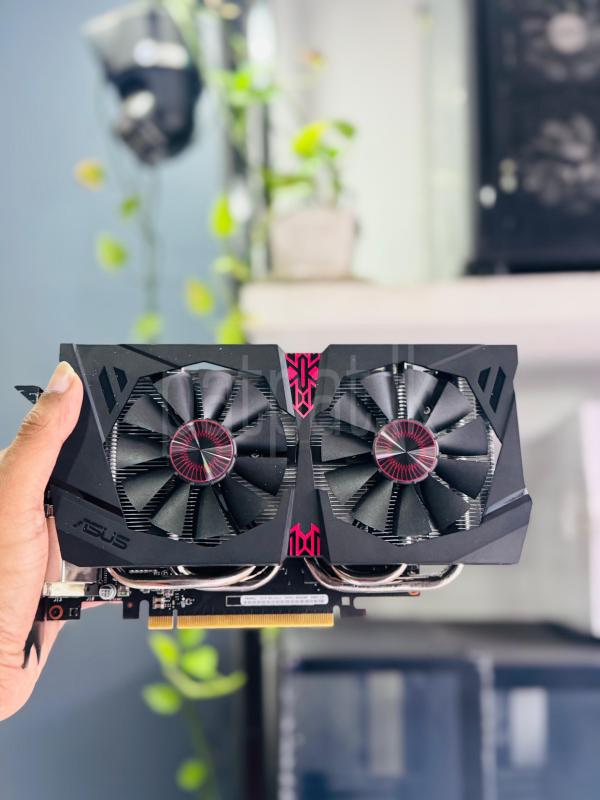 ASUS ROG STRIX GTX 960 2GB GRAPHIC CARD