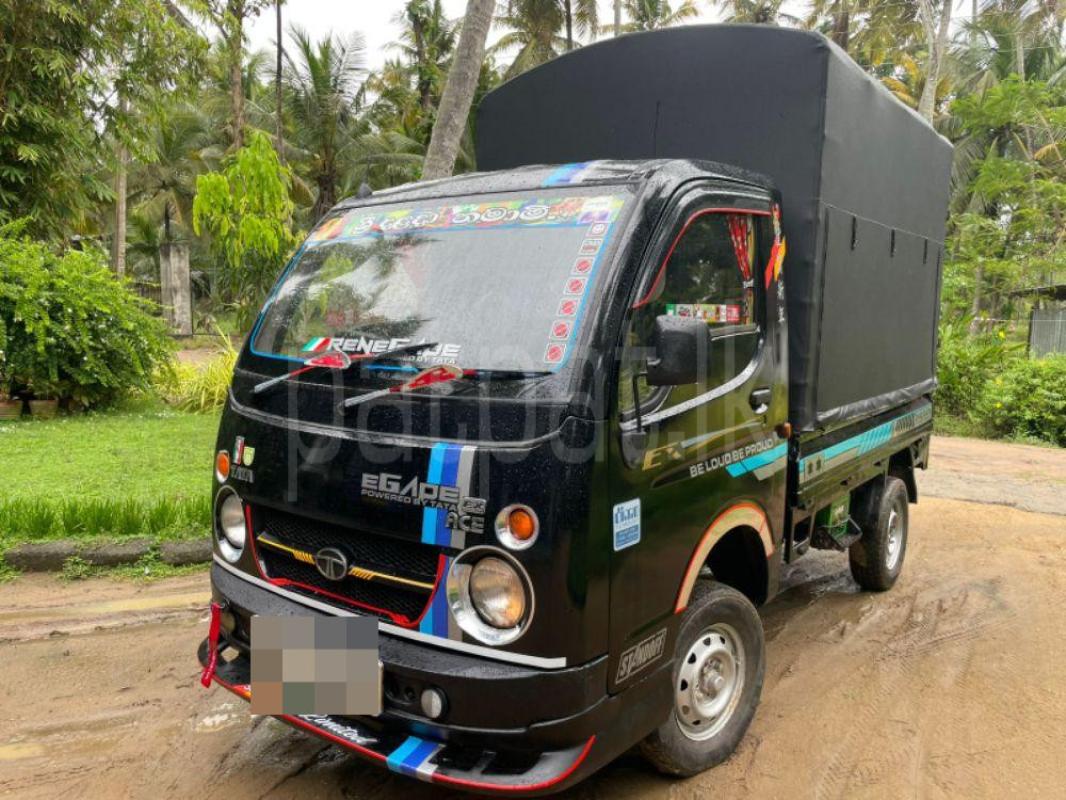 Advertisement image 1