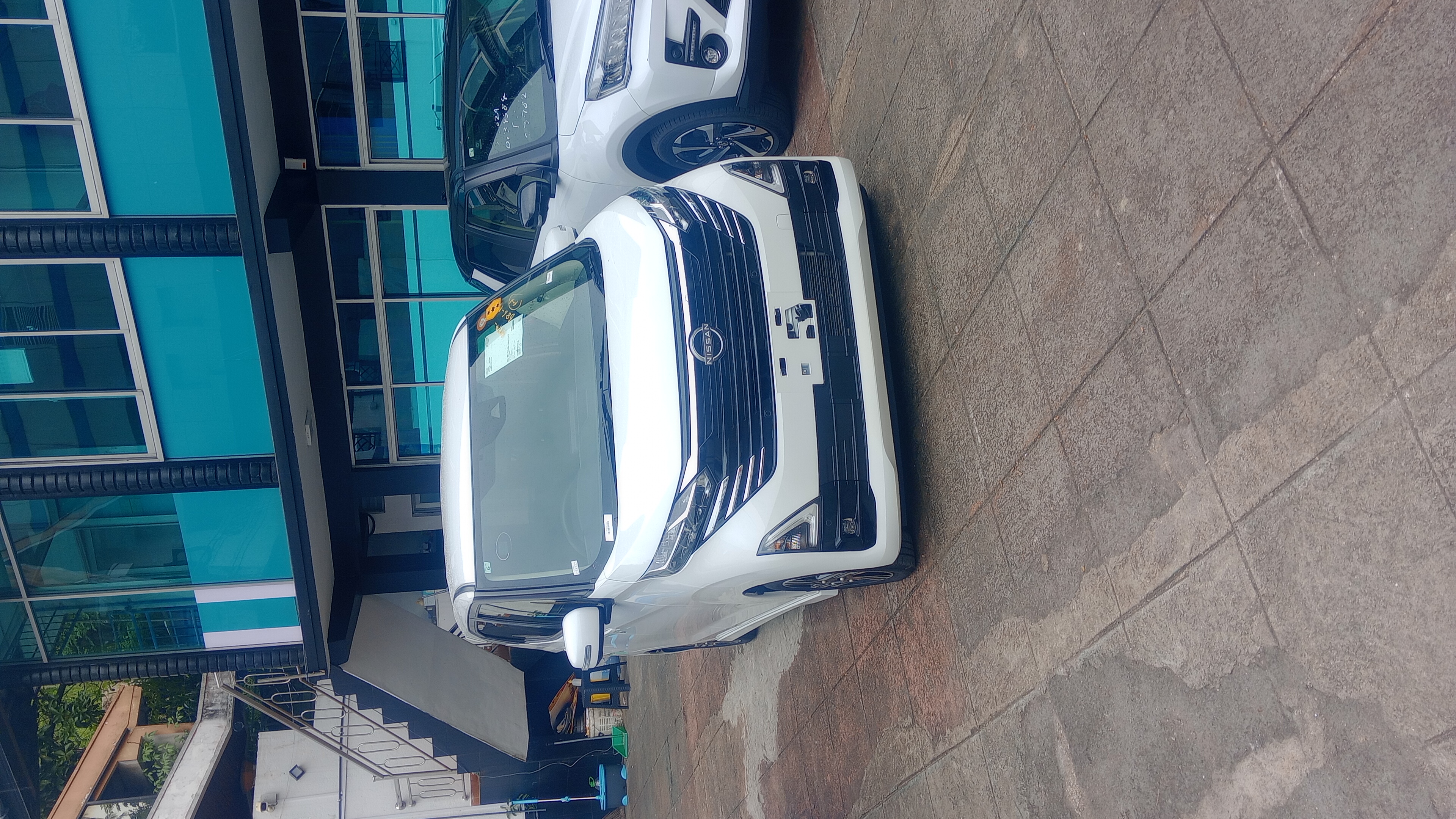 Nissan Roox 2025 - சான்றளிக்கப்பட்டது கார் sale in Sri Lanka - patpat.lk