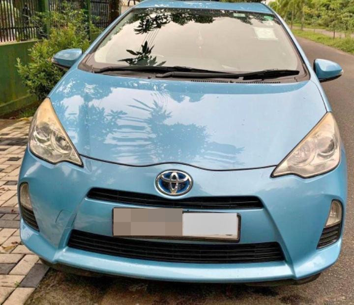 Toyota Aqua 2014 - භාවිතා කරන ලද කාර් sale in Sri Lanka - patpat.lk