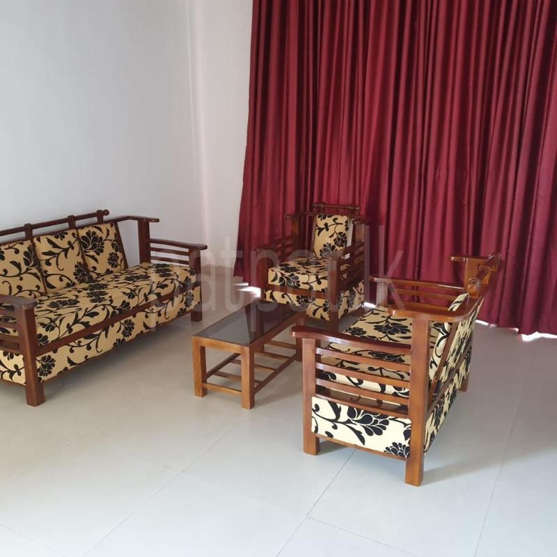 Building for Rent in Narahenpita (Colombo 05)