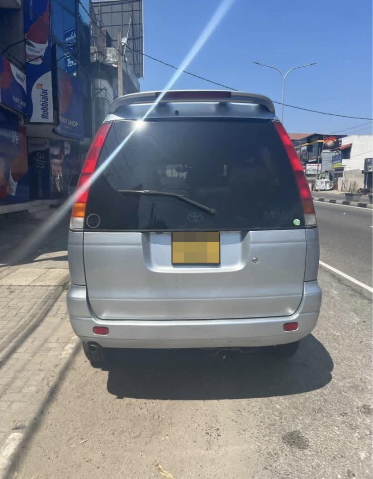 Toyota Noah 1997 - Used Van sale in Sri Lanka - patpat.lk