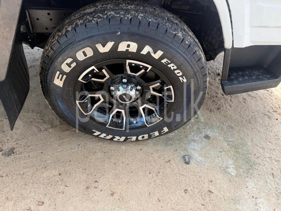 Advertisement image 6