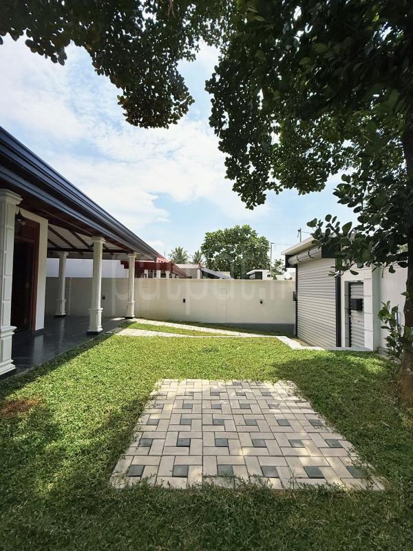 House for Sale in Godagama