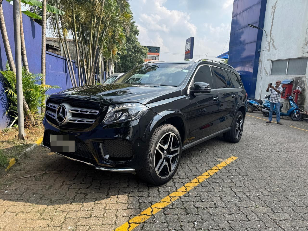 Mercedes Benz GLS Class 2015 - Used SUV sale in Sri Lanka - patpat.lk