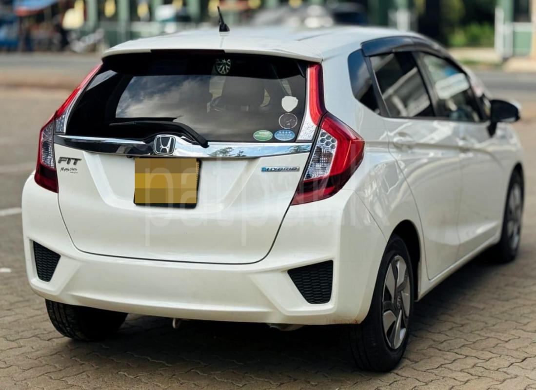 Honda Fit 2014 - பயன்படுத்தப்பட்டது கார் sale in Sri Lanka - patpat.lk