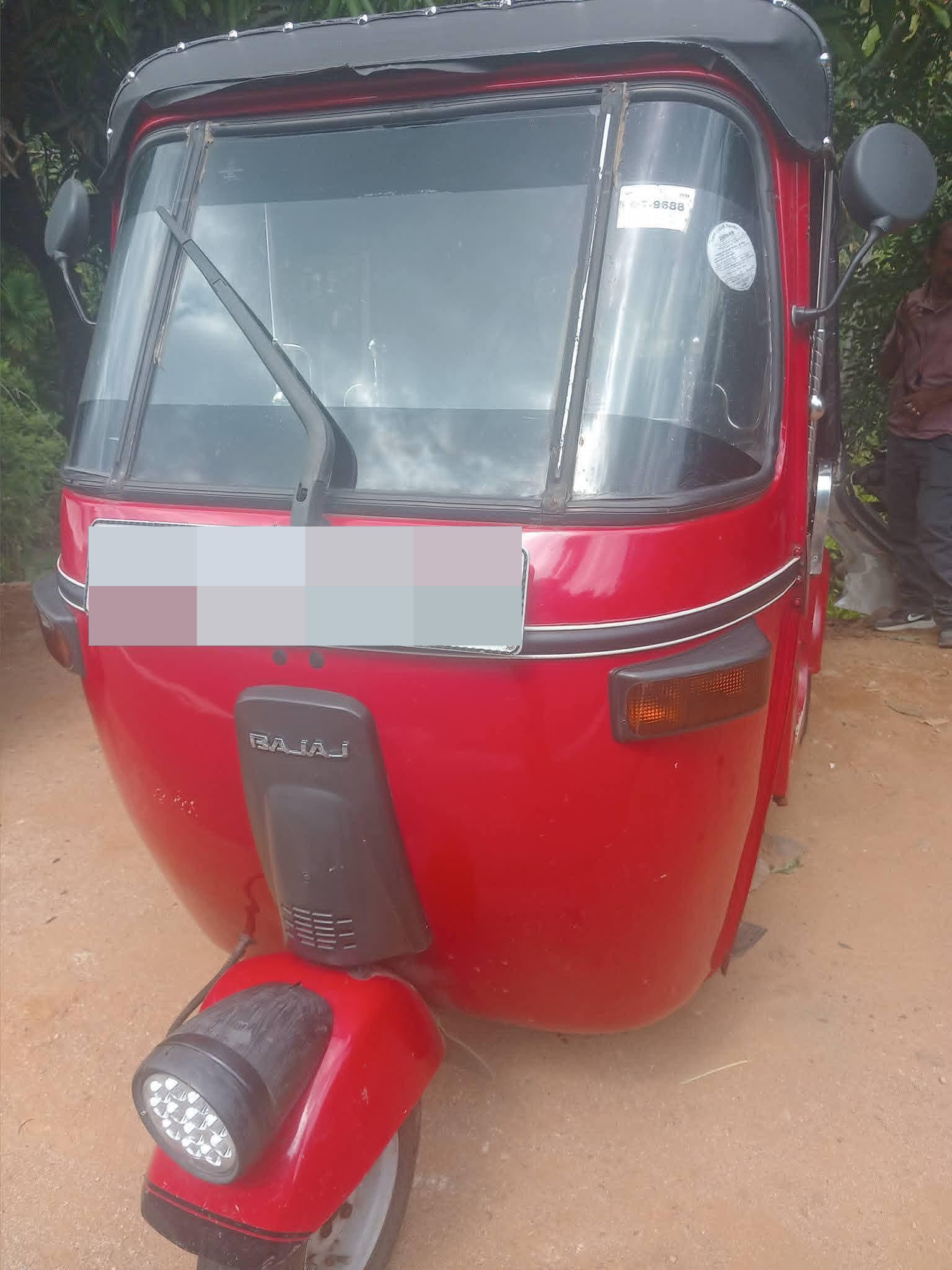 Bajaj Three Wheel 2008 - பயன்படுத்தப்பட்டது முச்சக்கர வண்டி sale in Sri Lanka - patpat.lk