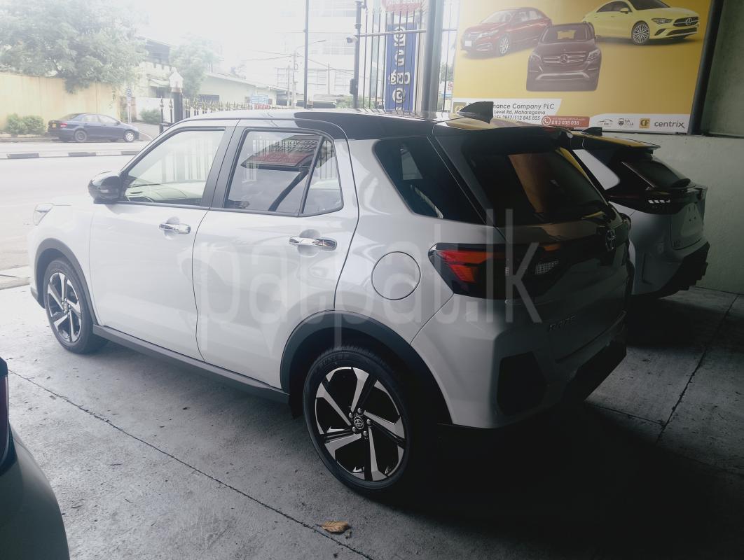 Advertisement image 5