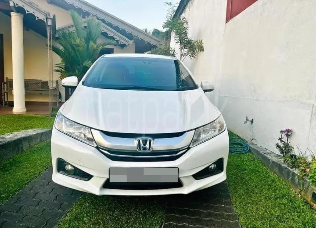 Honda Grace 2016 - Used Car sale in Sri Lanka - patpat.lk