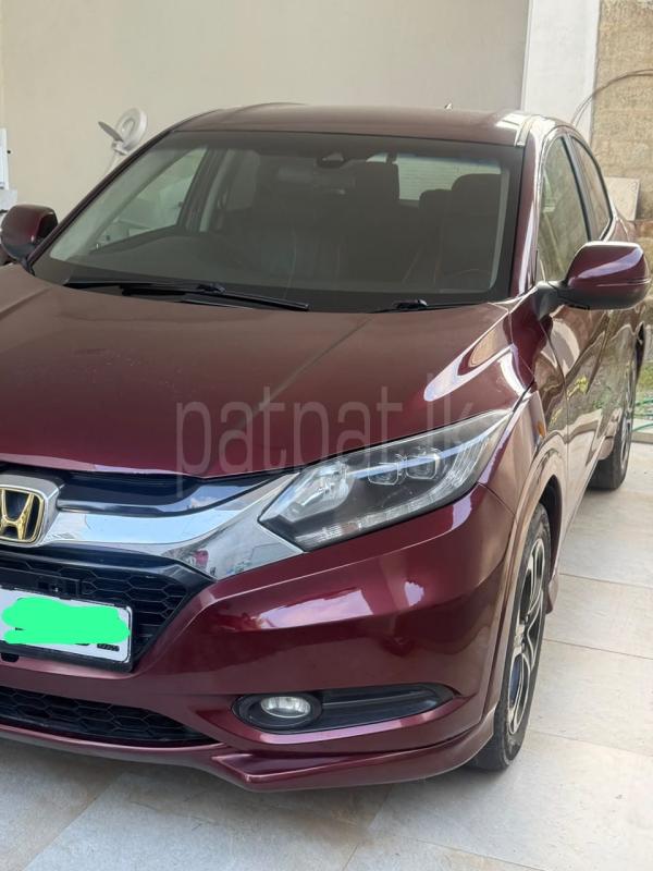 Honda Vezel 2014 - Used SUV sale in Sri Lanka - patpat.lk