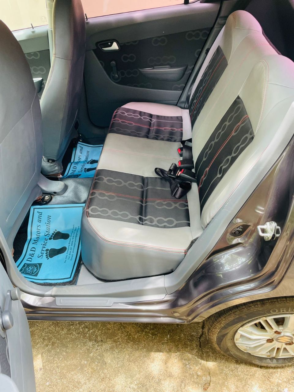 Advertisement image 6