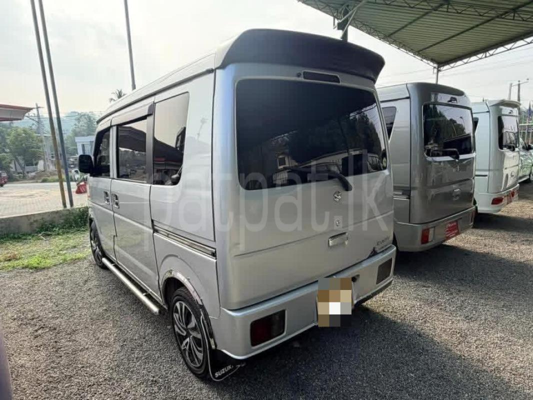 Advertisement image 4