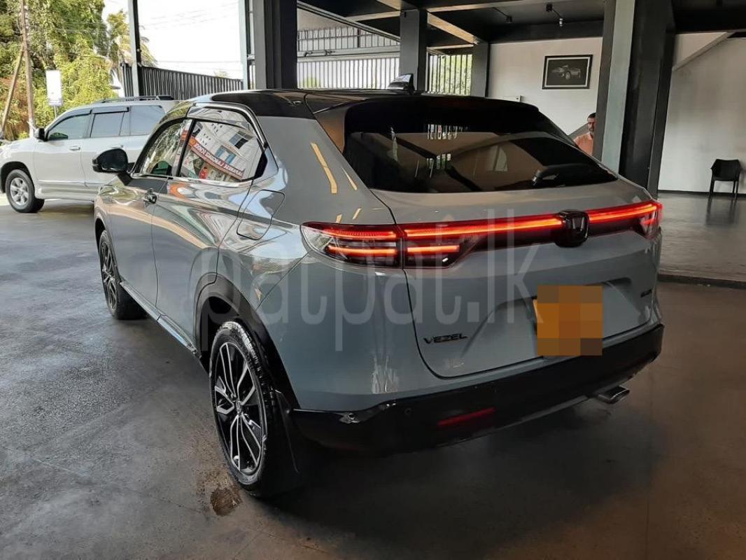 Advertisement image 4