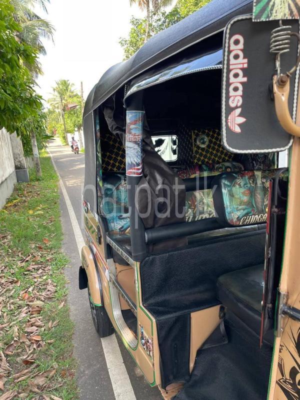 Advertisement image 5