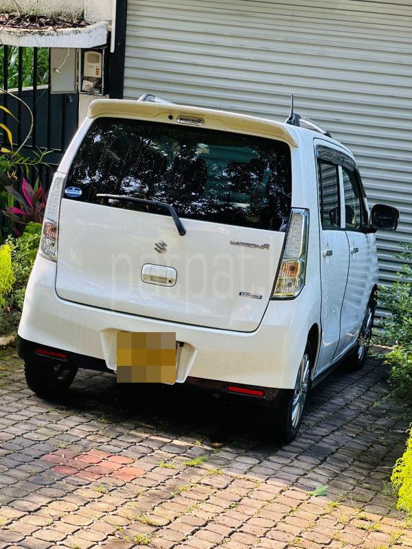 Suzuki Wagon R 2014 - பயன்படுத்தப்பட்டது கார் sale in Sri Lanka - patpat.lk