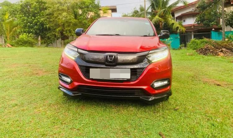 Honda Vezel 2018 - භාවිතා කරන ලද SUV රථය sale in Sri Lanka - patpat.lk
