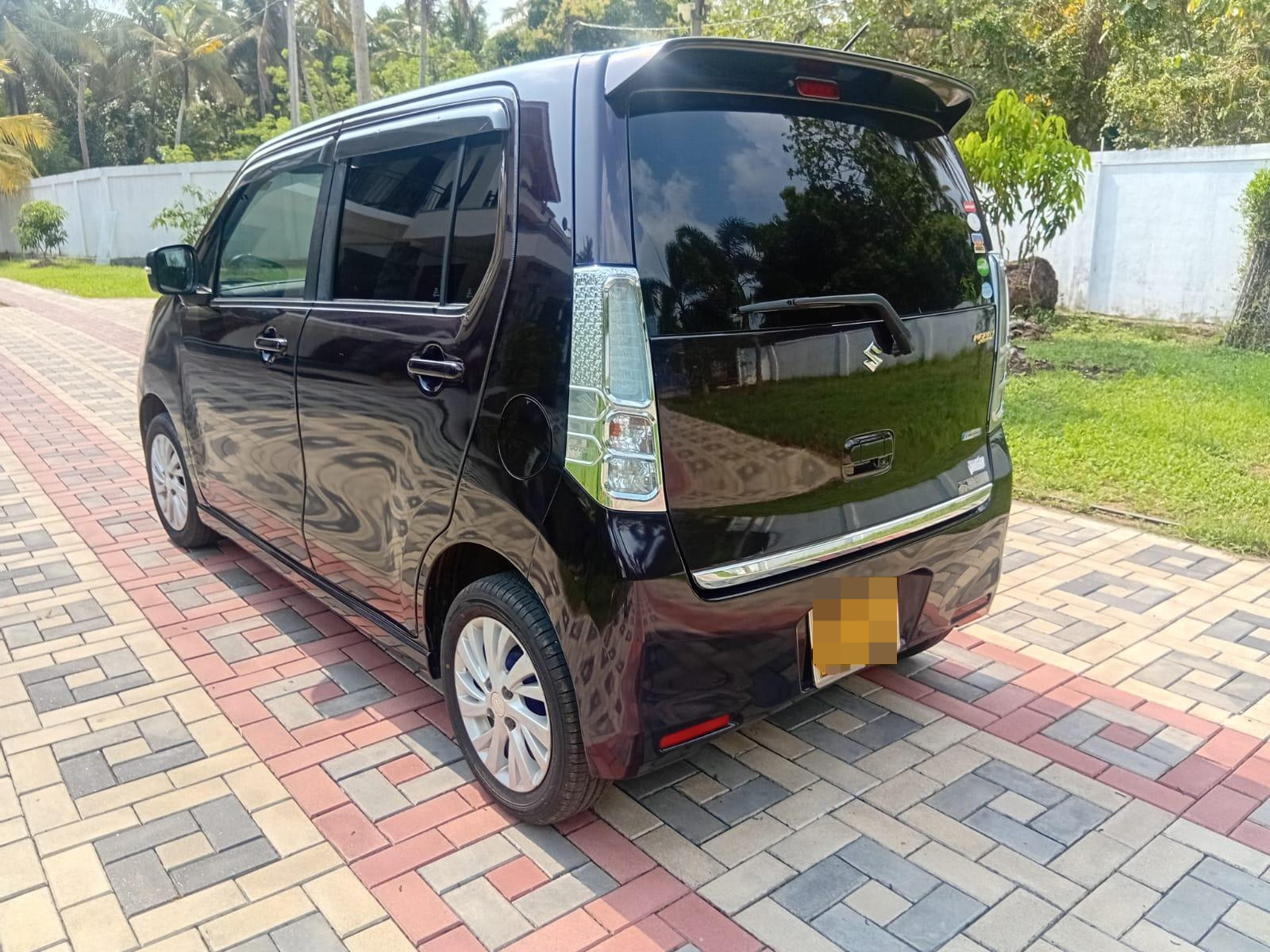 Suzuki Wagon R 2014 - භාවිතා කරන ලද කාර් sale in Sri Lanka - patpat.lk