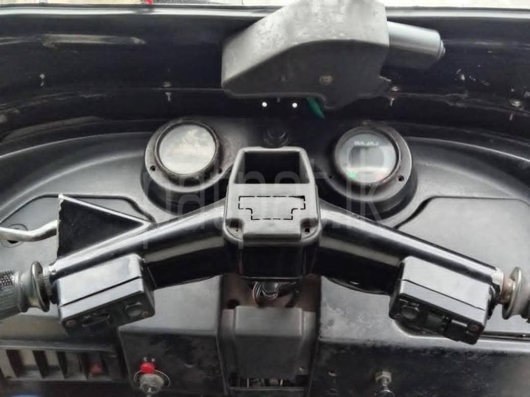 Bajaj 4 stroke 2012 - பயன்படுத்தப்பட்டது முச்சக்கர வண்டி sale in Sri Lanka - patpat.lk