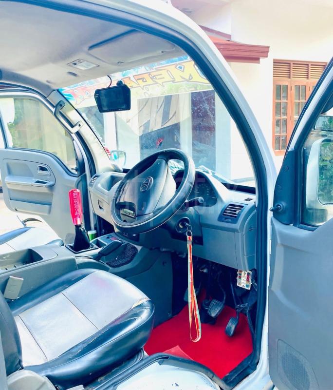 Advertisement image 3