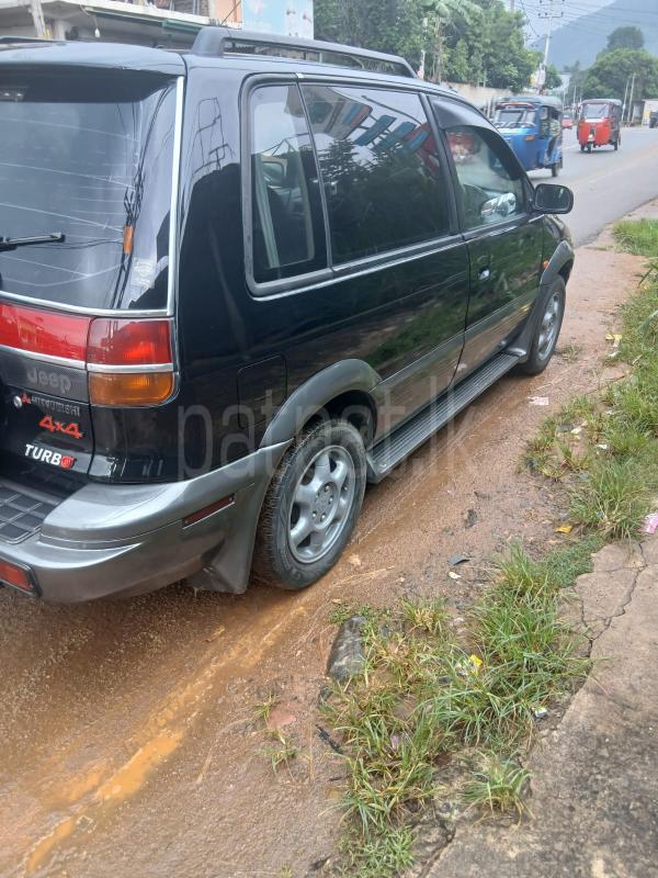 Mitsubishi J44 1996 - Used SUV sale in Sri Lanka - patpat.lk