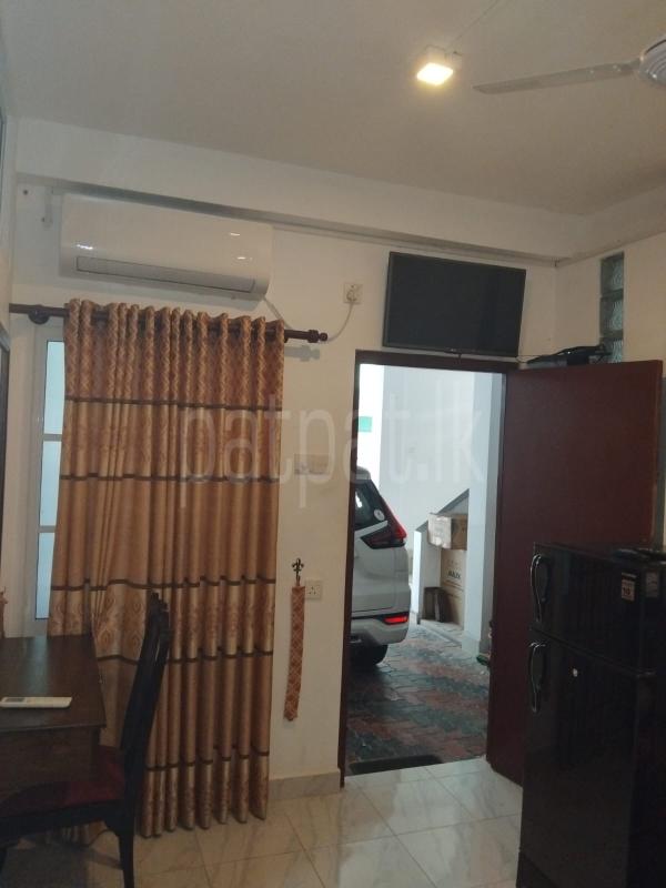 Room for Rent in Dehiwala