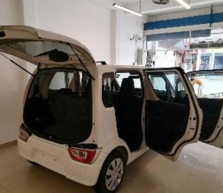 Suzuki Wagon R 2024 - Reconditioned Car sale in Sri Lanka - patpat.lk
