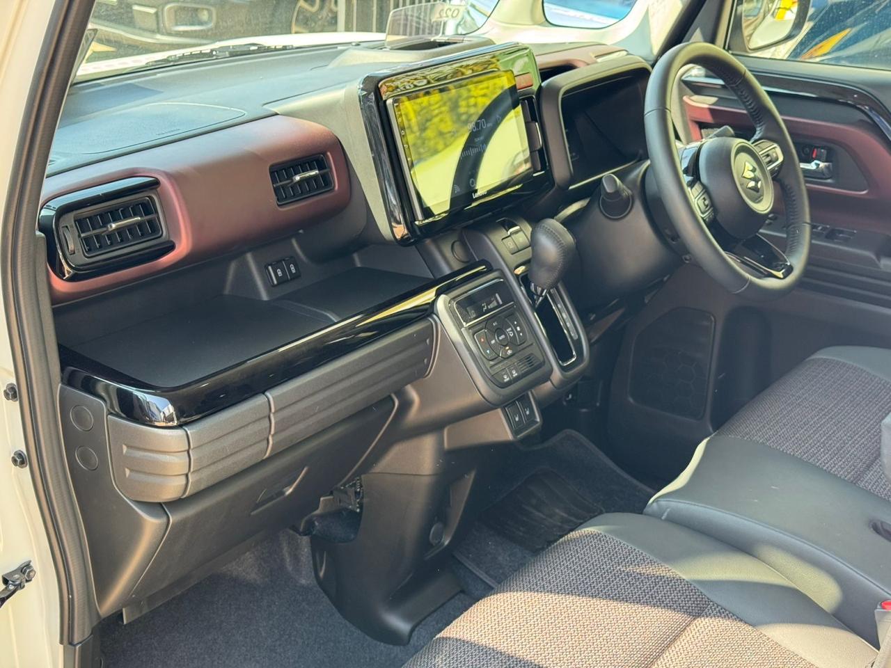 Advertisement image 6