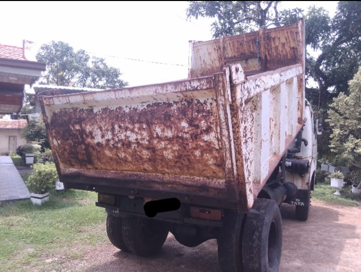 Tata 1615 2006 - பயன்படுத்தப்பட்டது டிரக் sale in Sri Lanka - patpat.lk