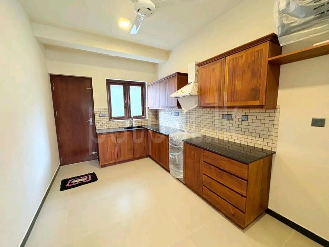 House for Sale in Battaramulla