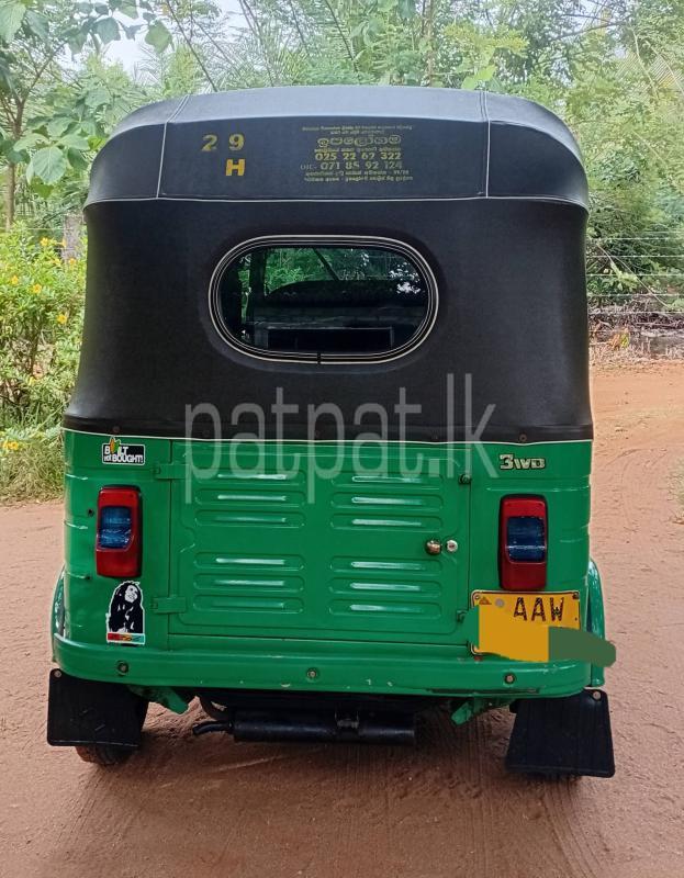 Bajaj 4 stroke 2015 - භාවිතා කරන ලද ත්‍රිරෝද රථය sale in Sri Lanka - patpat.lk