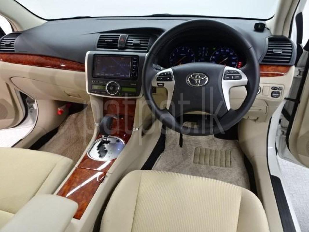 Toyota Premio 2015 - பயன்படுத்தப்பட்டது கார் sale in Sri Lanka - patpat.lk