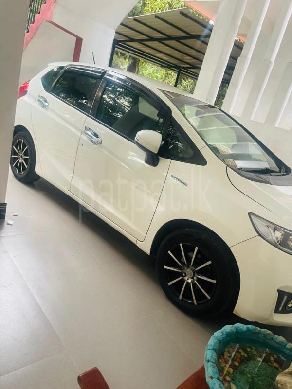 Advertisement image 4