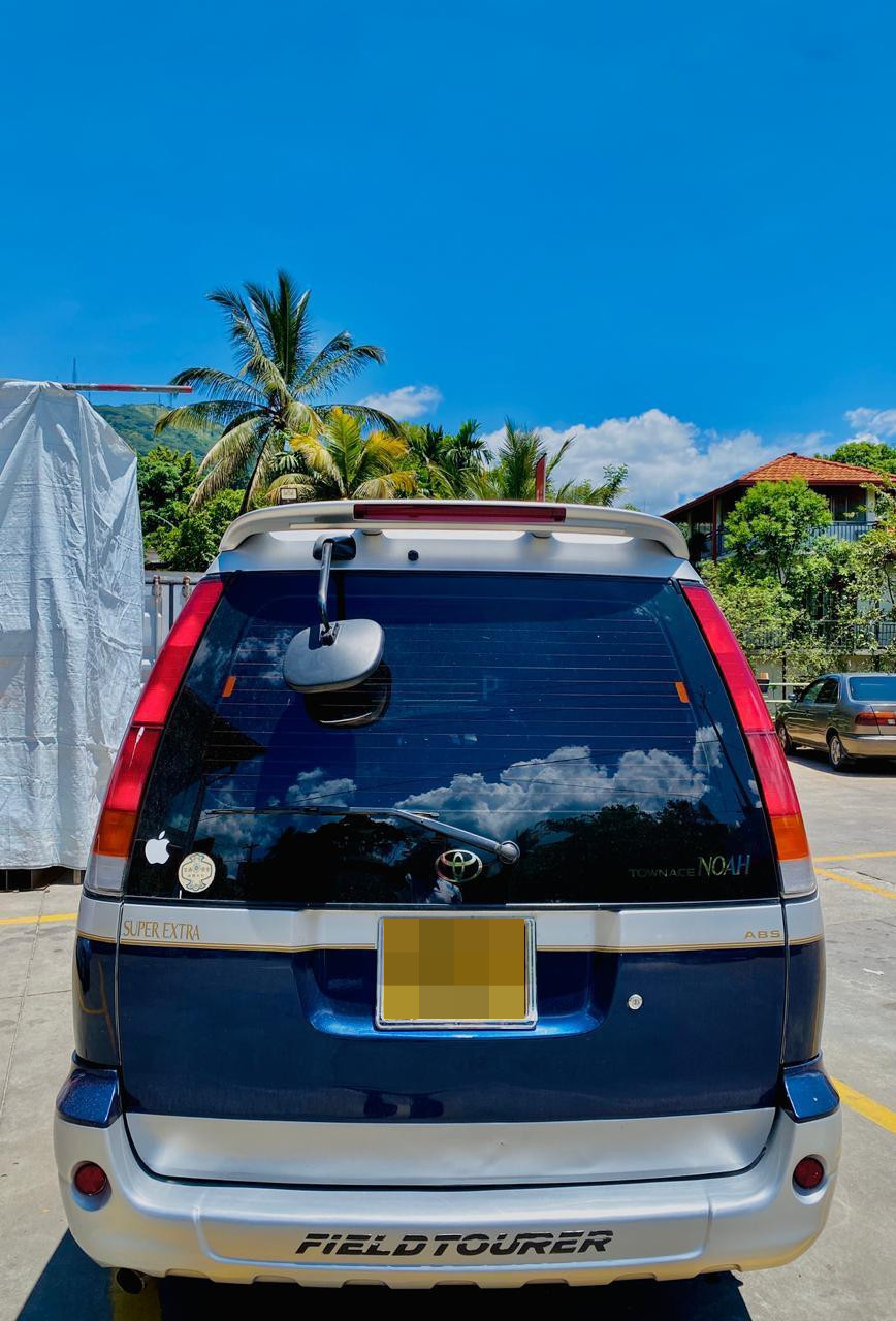 Toyota Noah 2000 - Used Van sale in Sri Lanka - patpat.lk