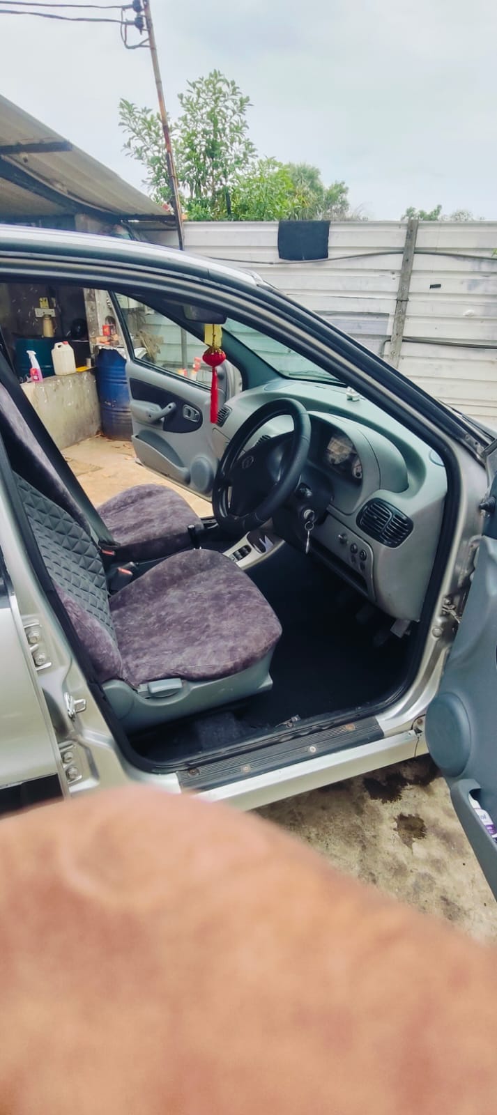 Tata Indica 2003 - பயன்படுத்தப்பட்டது கார் sale in Sri Lanka - patpat.lk